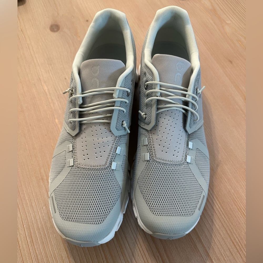 On Running Men's Gray Athletic Shoes